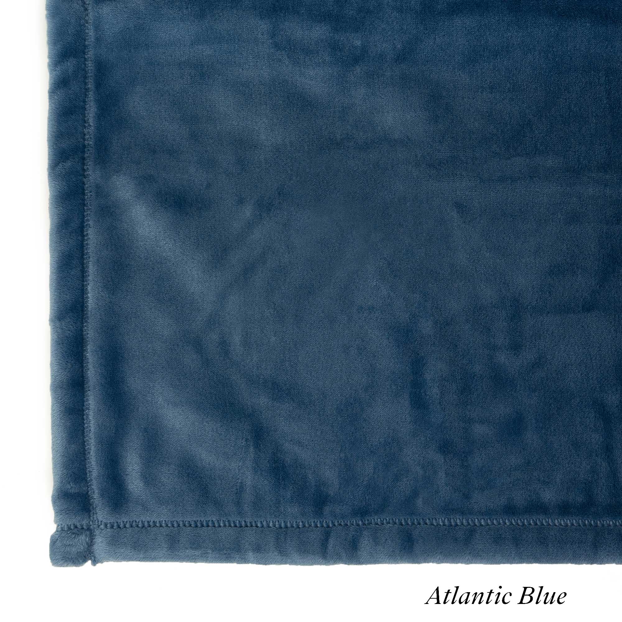 American Blanket Company - Fleece Bolster Fleece Pillow - Atlantic Blue
Luster Loft Fleece Swatch